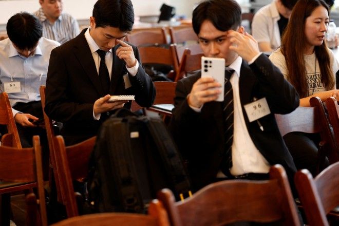Young South Koreans look for jobs in Japan as they struggle to find work at home