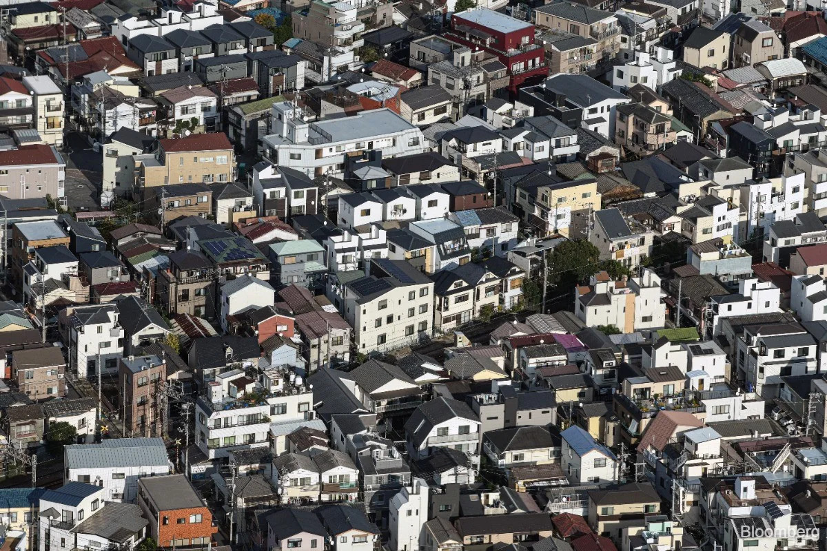 Japan regulator steps up scrutiny of 50-year home loans